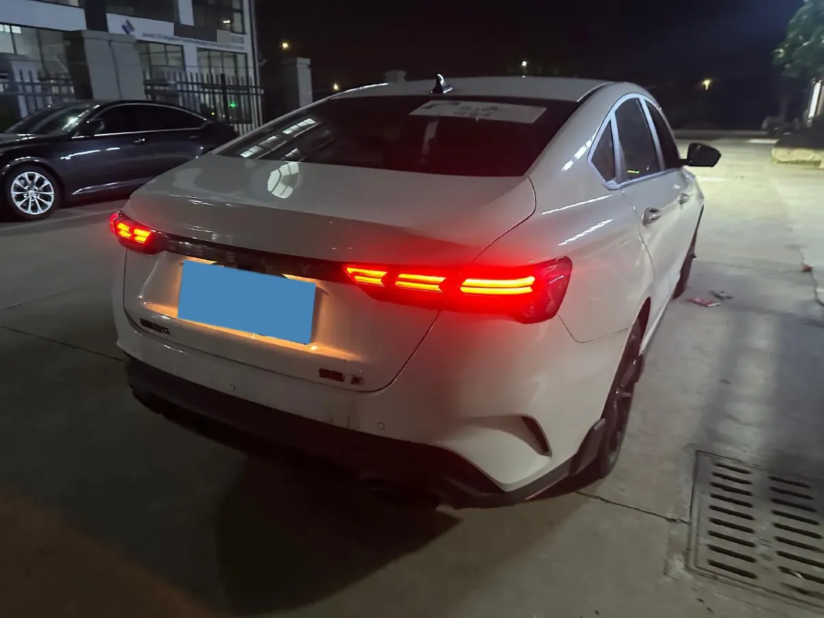 2022 Geely Binray 1.5T 181HP L4 7DCT,autocango,china used car exporter,china ev exporter,chinese used car exporter,chinese used ev exporter