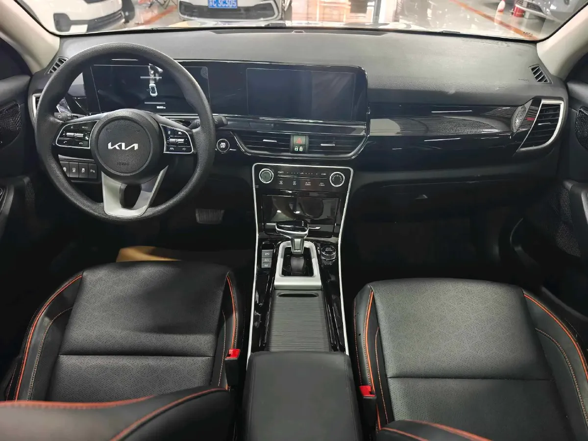 2023 Kia Seltos 1.5L 115HP L4 CVT,autocango,china used car exporter,china ev exporter,chinese used car exporter,chinese used ev exporter