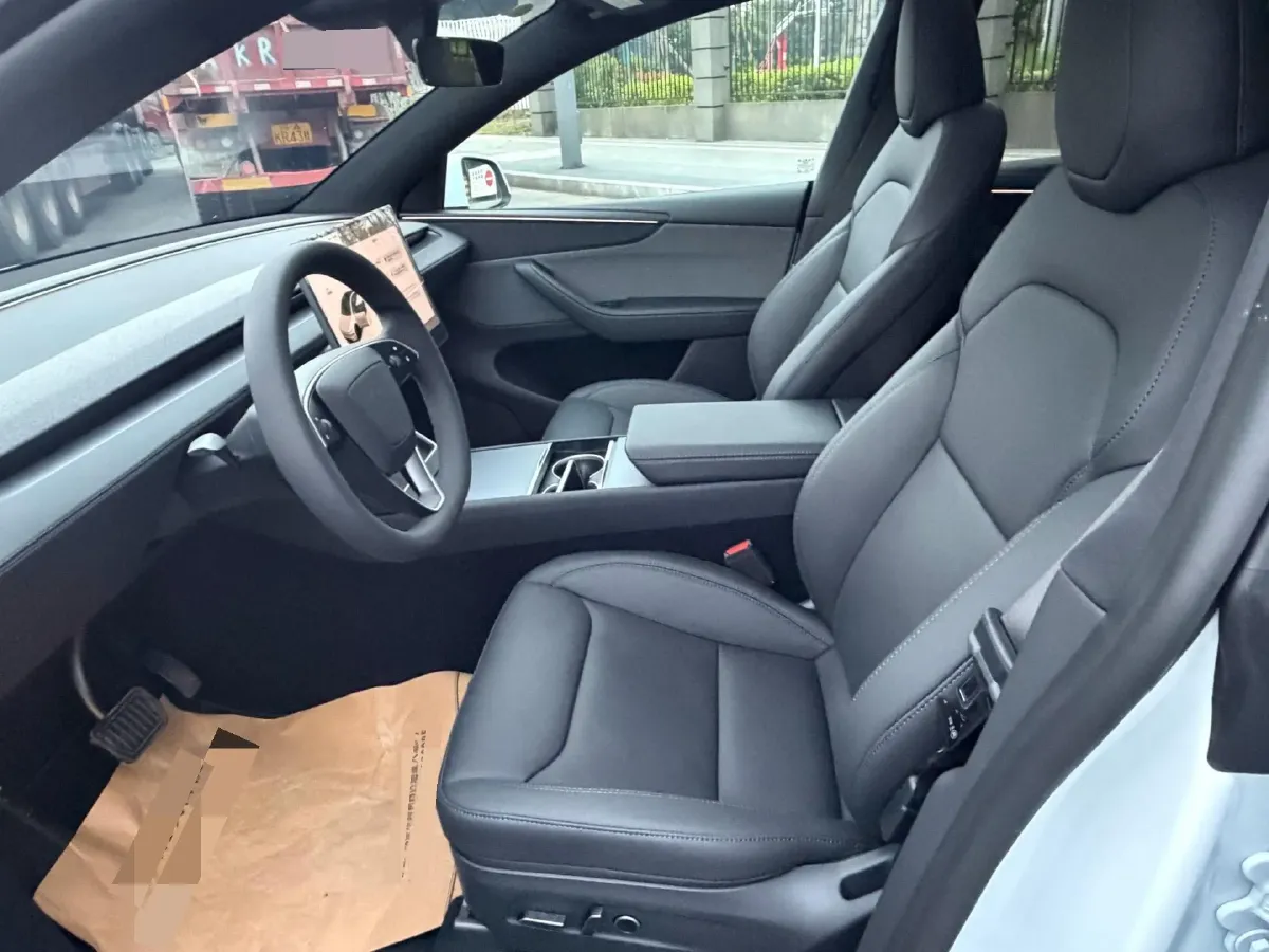 2026 Tesla Model Y BEV,autocango,china used car exporter,china ev exporter,chinese used car exporter,chinese used ev exporter