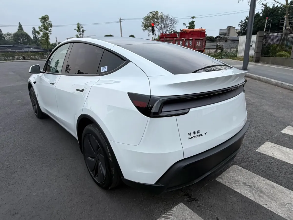 2026 Tesla Model Y BEV,autocango,china used car exporter,china ev exporter,chinese used car exporter,chinese used ev exporter