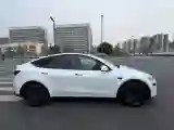 2026 Tesla Model Y BEV