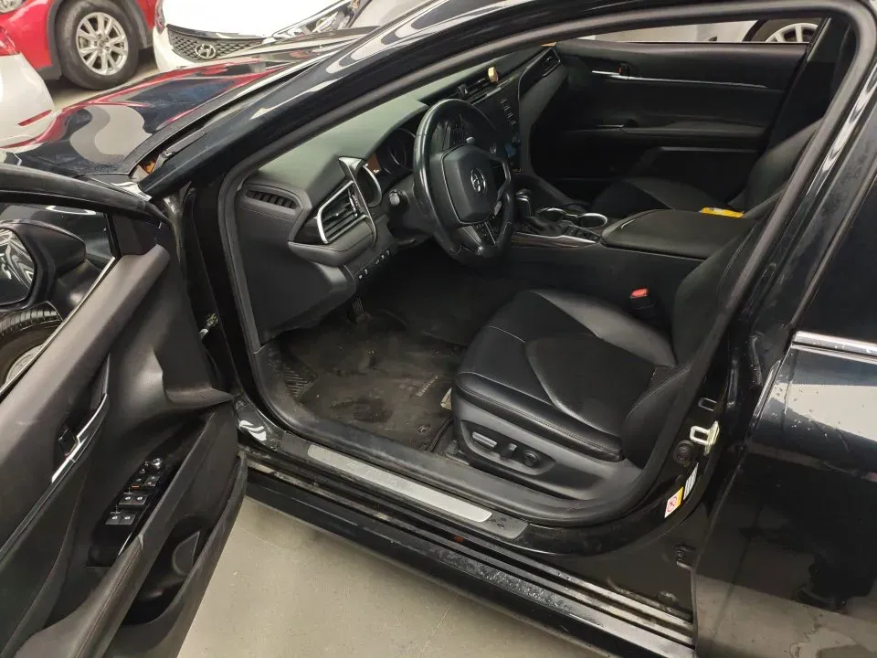 2018 Toyota Camry 2.5L 209HP L4 8AT,autocango,china used car exporter,china ev exporter,chinese used car exporter,chinese used ev exporter