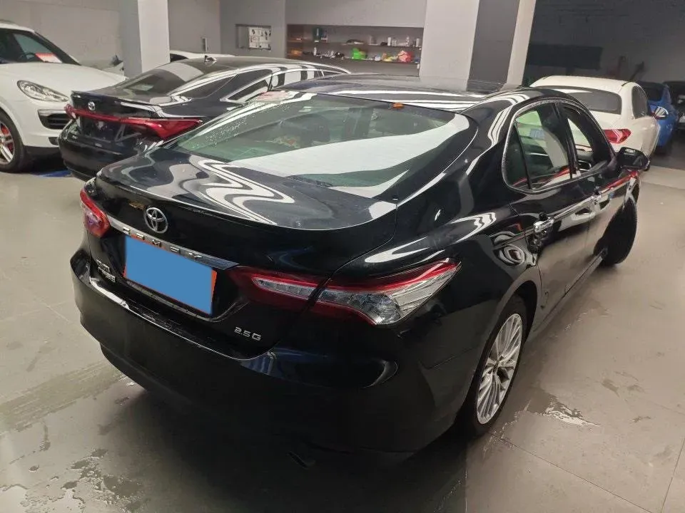 2018 Toyota Camry 2.5L 209HP L4 8AT,autocango,china used car exporter,china ev exporter,chinese used car exporter,chinese used ev exporter