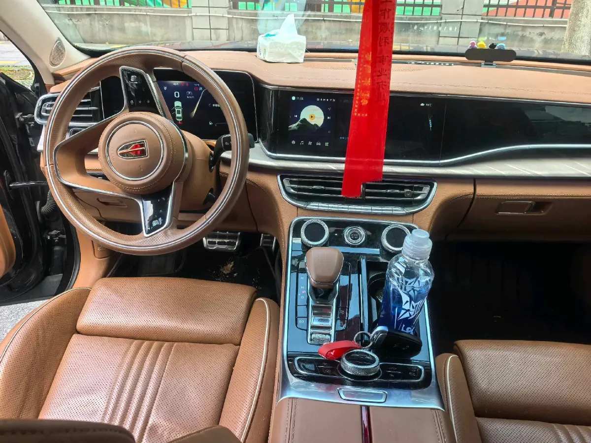 2020 HongQi H9 2.0T 252HP L4 7DCT,autocango,china used car exporter,china ev exporter,chinese used car exporter,chinese used ev exporter