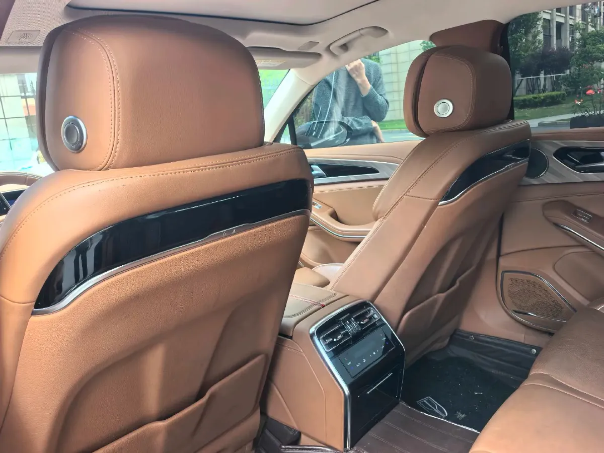2020 HongQi H9 2.0T 252HP L4 7DCT,autocango,china used car exporter,china ev exporter,chinese used car exporter,chinese used ev exporter