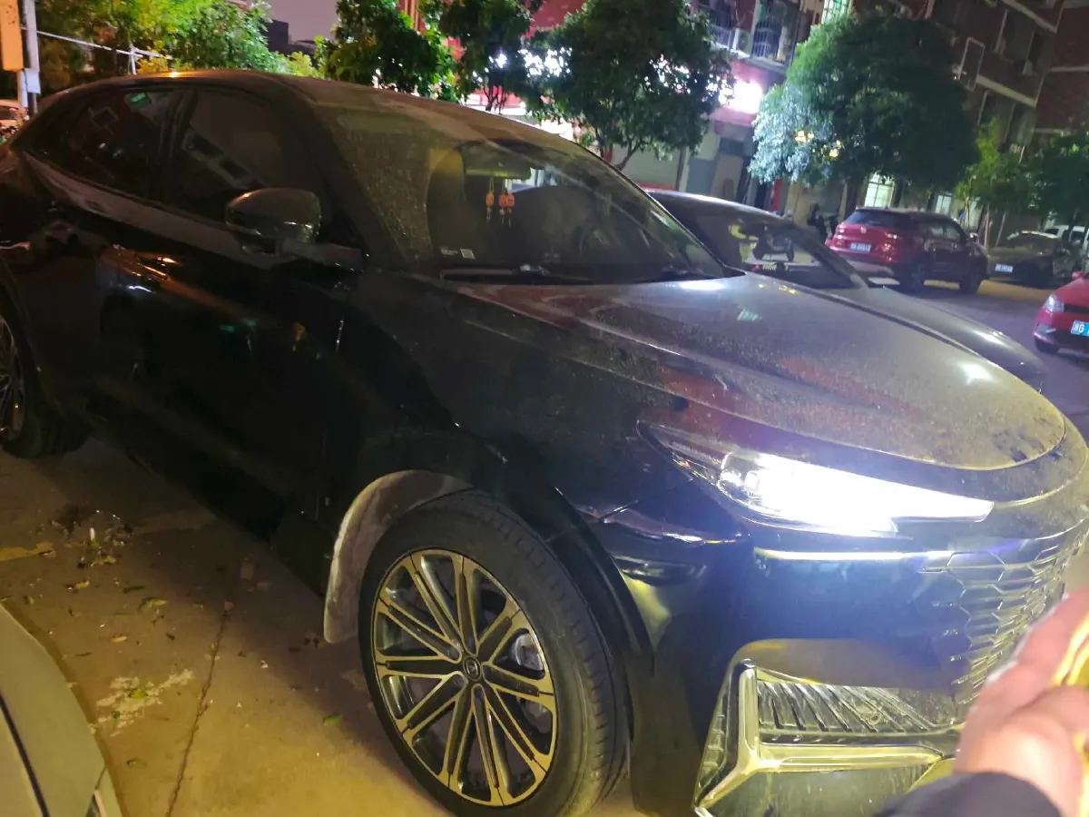 2021 ChangAn UNI-K 2.0T 233HP L4 8AT,autocango,china used car exporter,china ev exporter,chinese used car exporter,chinese used ev exporter