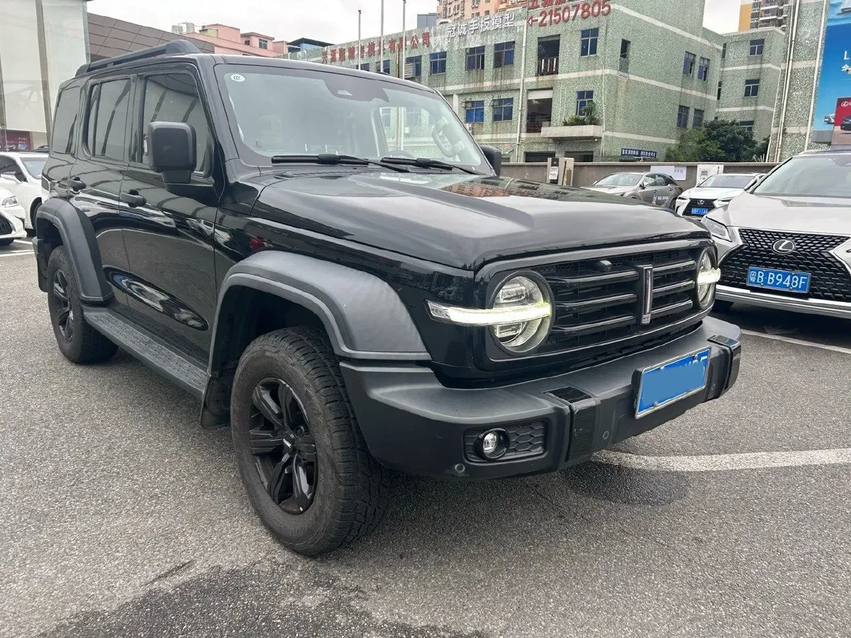 2021 Tank 300 2.0T 227HP L4 8AT,autocango,china used car exporter,china ev exporter,chinese used car exporter,chinese used ev exporter