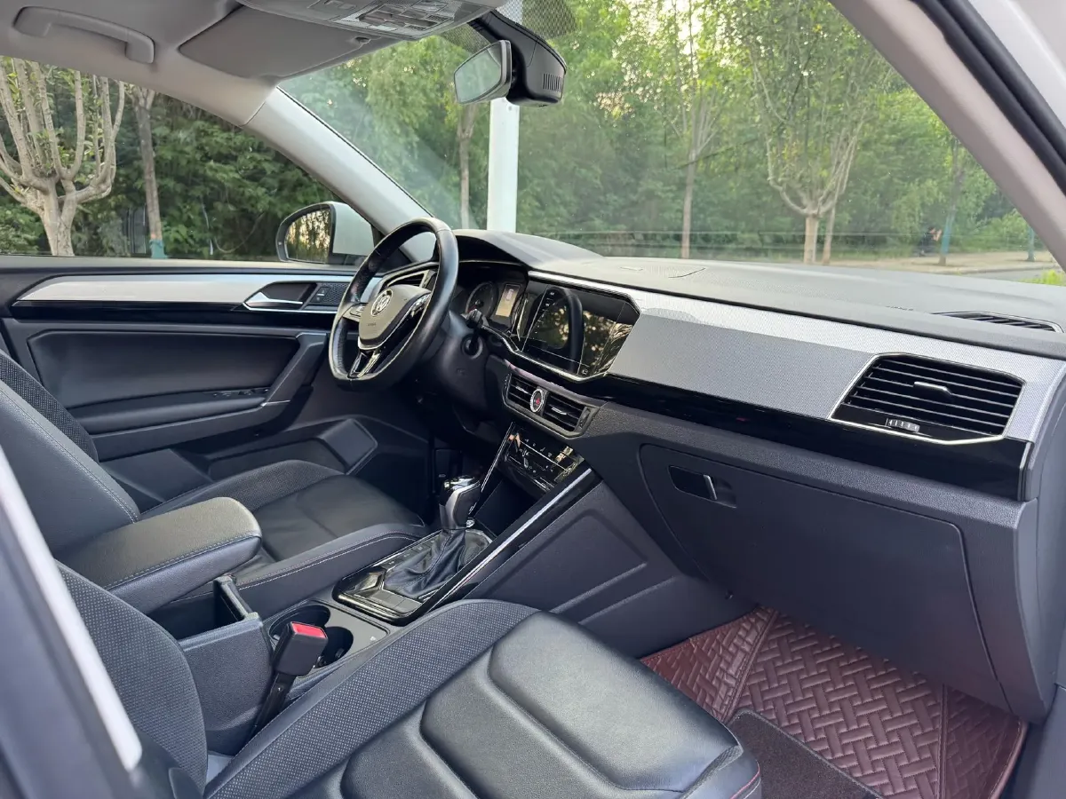 2020 Volkswagen Tayron 2.0T 186HP L4 7DCT,autocango,china used car exporter,china ev exporter,chinese used car exporter,chinese used ev exporter