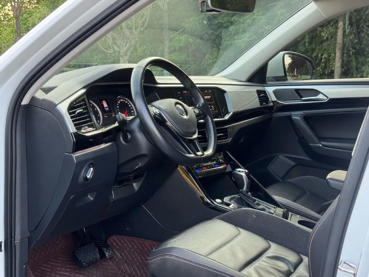 2020 Volkswagen Tayron 2.0T 186HP L4 7DCT,autocango,china used car exporter,china ev exporter,chinese used car exporter,chinese used ev exporter