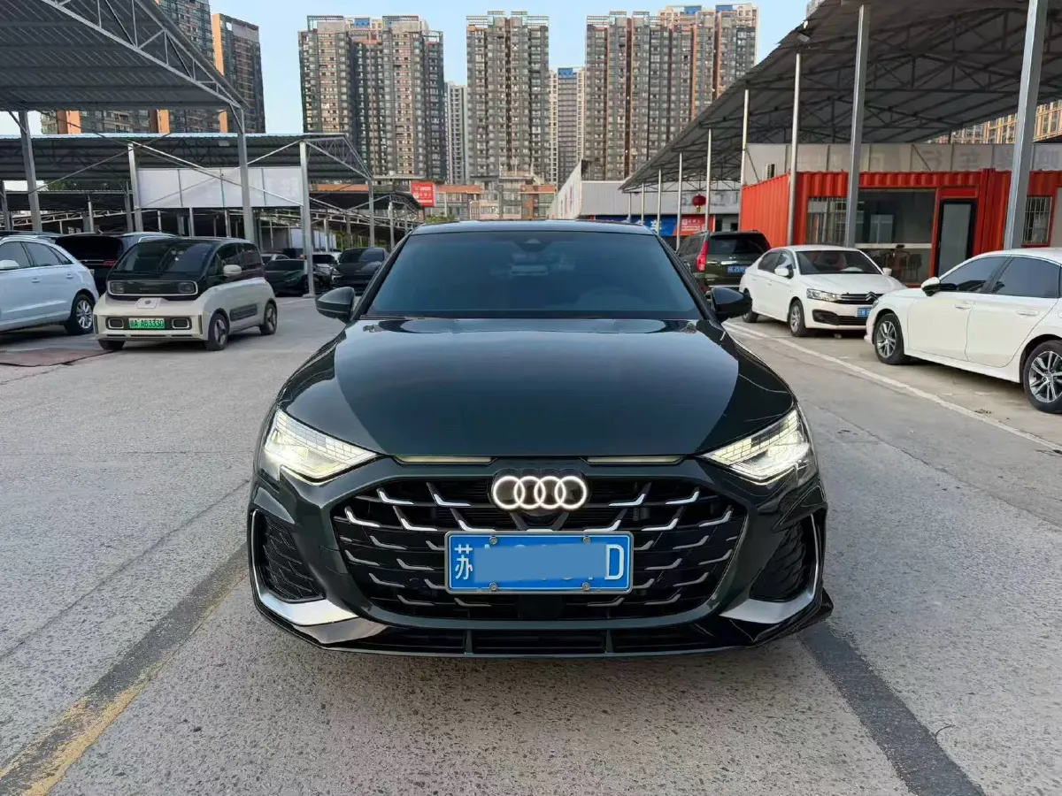 2025 Audi A3 1.5T 160HP L4 7DCT,autocango,china used car exporter,china ev exporter,chinese used car exporter,chinese used ev exporter
