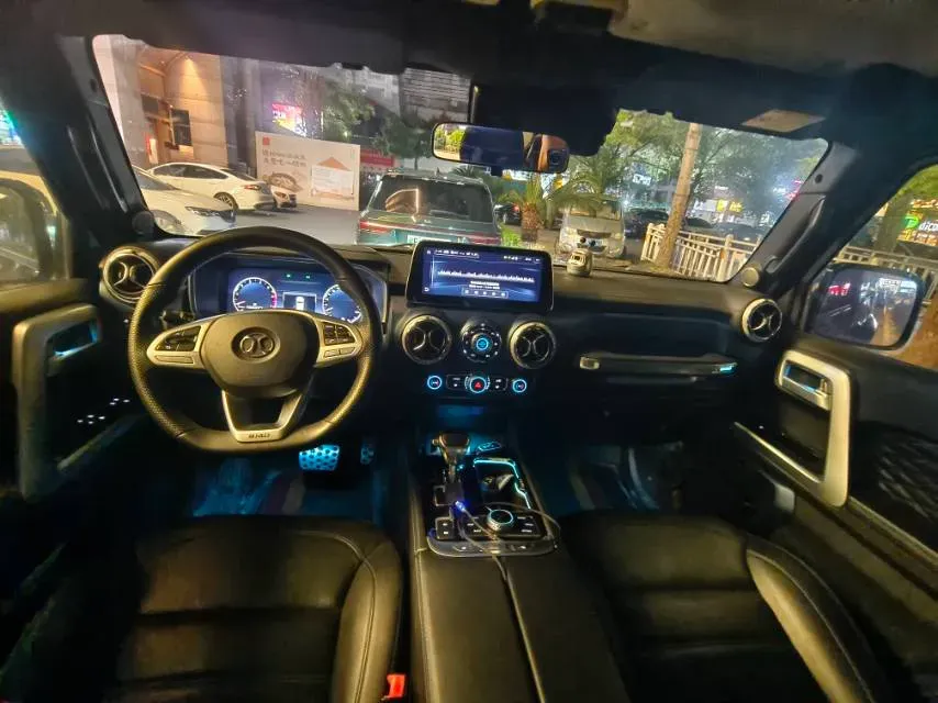 2019 Beijing BJ40 2.3T 231HP L4 6AT,autocango,china used car exporter,china ev exporter,chinese used car exporter,chinese used ev exporter