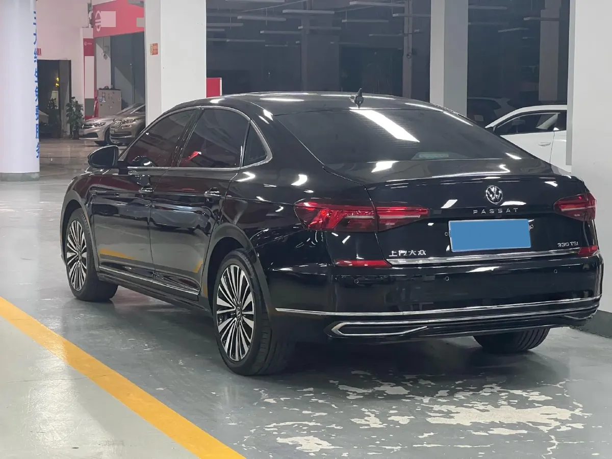 2021 Volkswagen Passat 2.0T 186HP L4 7DCT,autocango,china used car exporter,china ev exporter,chinese used car exporter,chinese used ev exporter