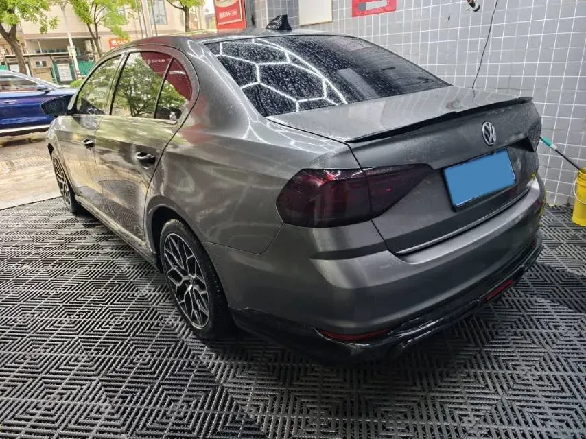 2017 Volkswagen Lavida 1.4T 131HP L4 7DCT,autocango,china used car exporter,china ev exporter,chinese used car exporter,chinese used ev exporter