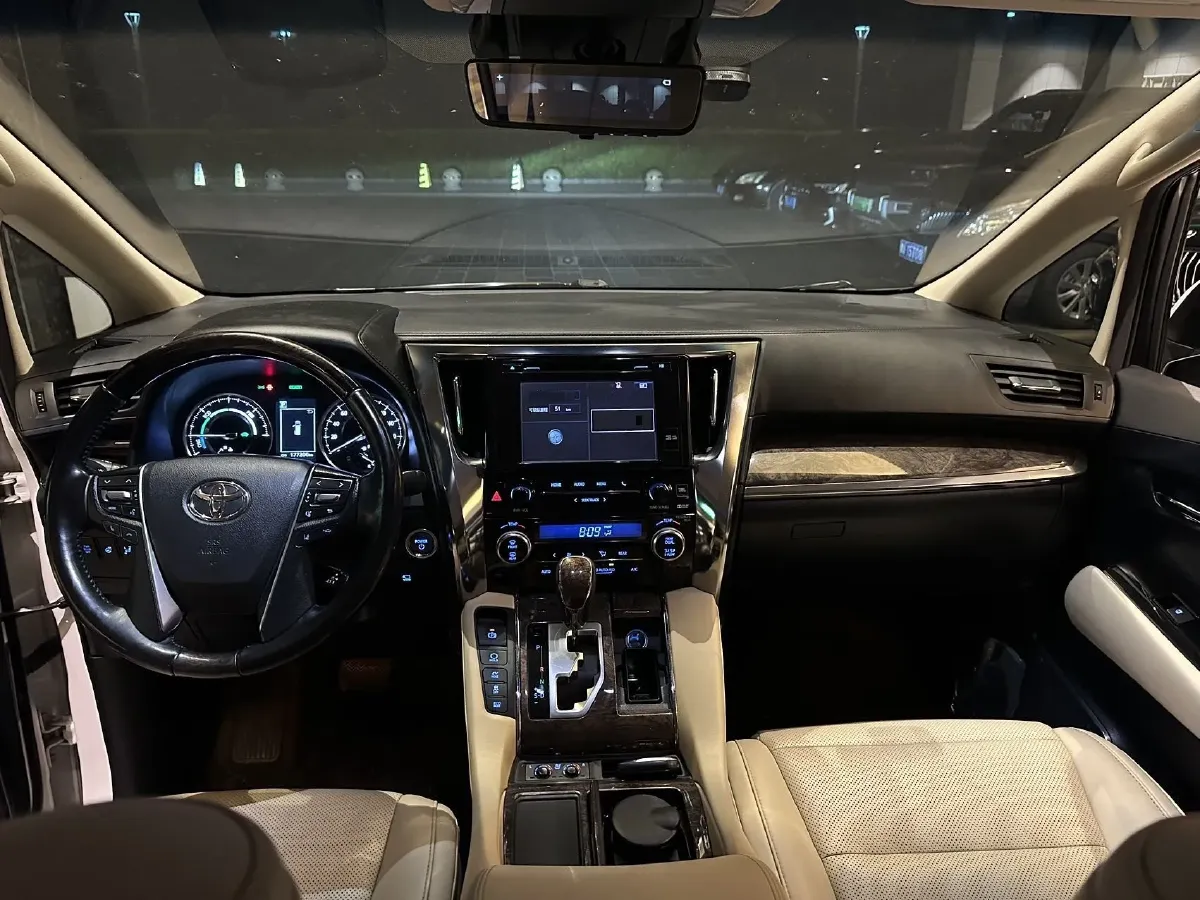 2019 Toyota Alphard 2.5L 117HP L4 E-CVT Hybrid,autocango,china used car exporter,china ev exporter,chinese used car exporter,chinese used ev exporter