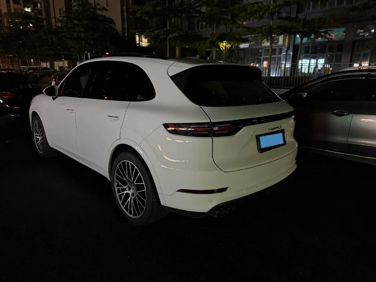 2023 Porsche Cayenne 2.9T 440HP V6 8AT,autocango,china used car exporter,china ev exporter,chinese used car exporter,chinese used ev exporter