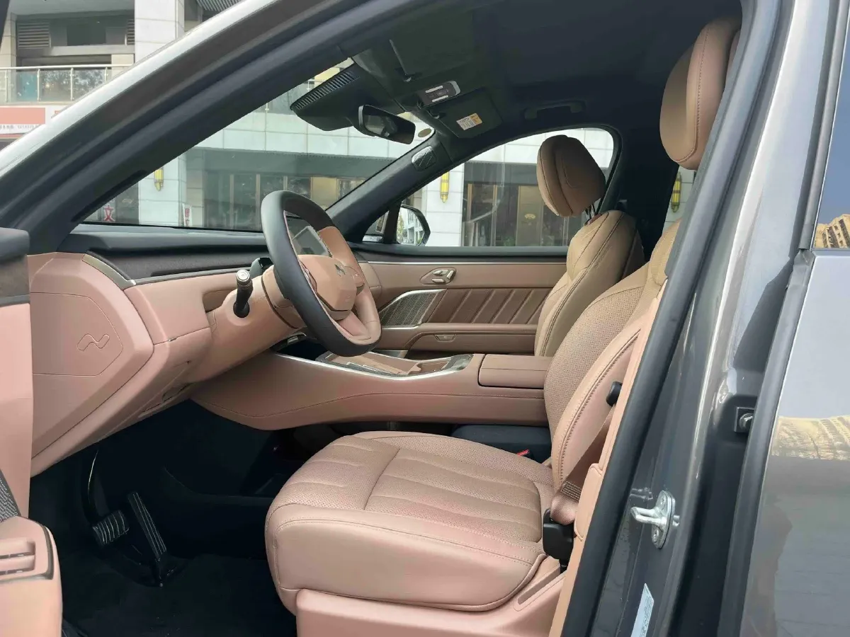 2025 ONVO L90 BEV,autocango,china used car exporter,china ev exporter,chinese used car exporter,chinese used ev exporter