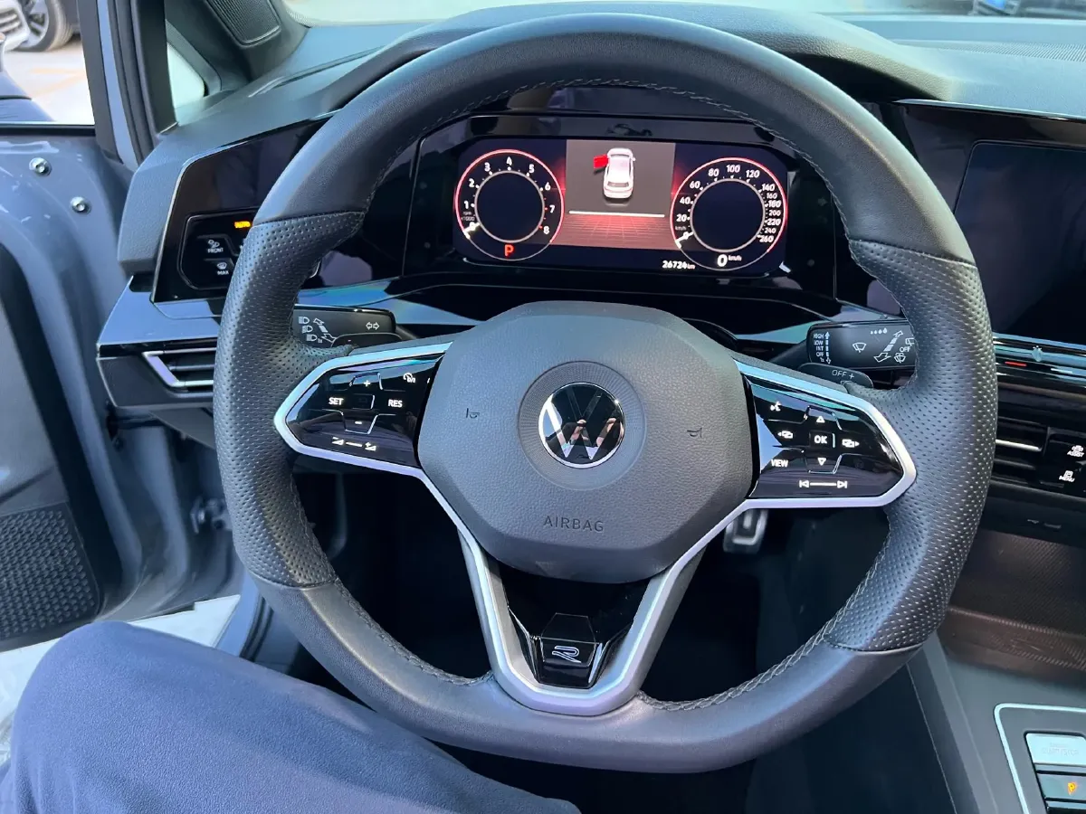 2023 Volkswagen Golf 1.4T 150HP L4 7DCT,autocango,china used car exporter,china ev exporter,chinese used car exporter,chinese used ev exporter