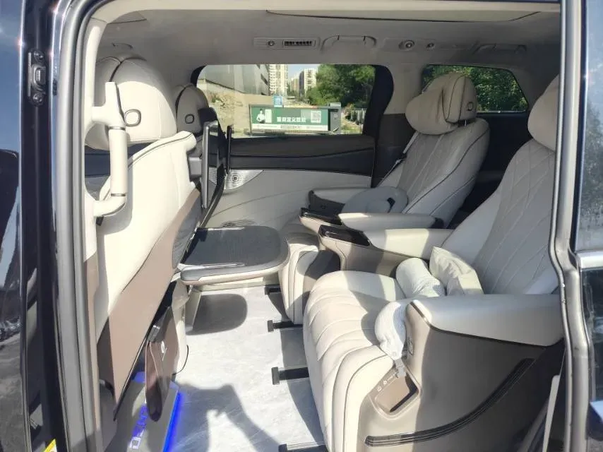 2022 HongQi HS7 3.0T 337HP V6 8AT,autocango,china used car exporter,china ev exporter,chinese used car exporter,chinese used ev exporter