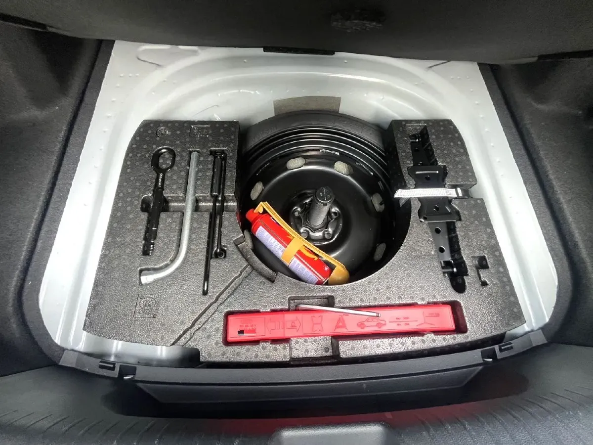 2023 Volkswagen Sagitar 1.5T 160HP L4 7DCT,autocango,china used car exporter,china ev exporter,chinese used car exporter,chinese used ev exporter