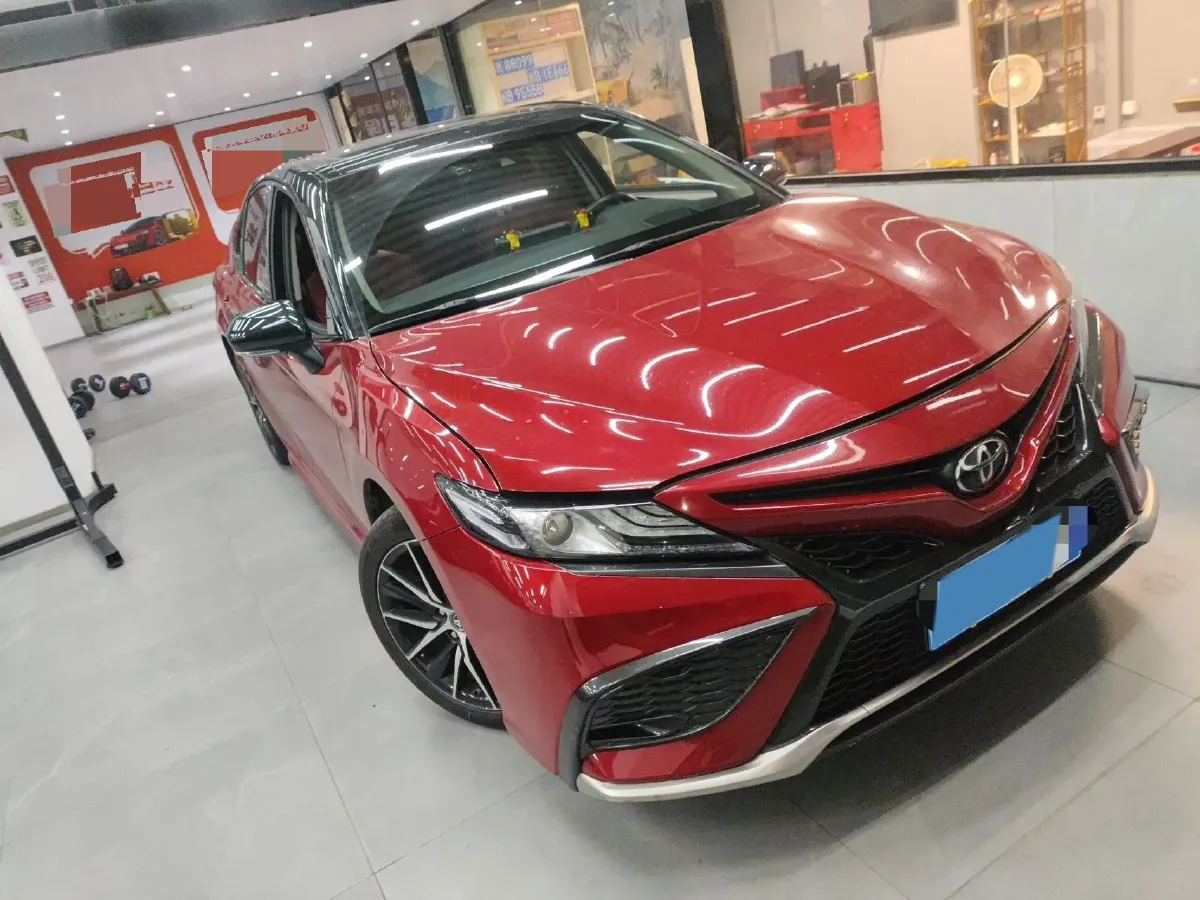 2021 Toyota Camry 2.5L 209HP L4 8AT,autocango,china used car exporter,china ev exporter,chinese used car exporter,chinese used ev exporter