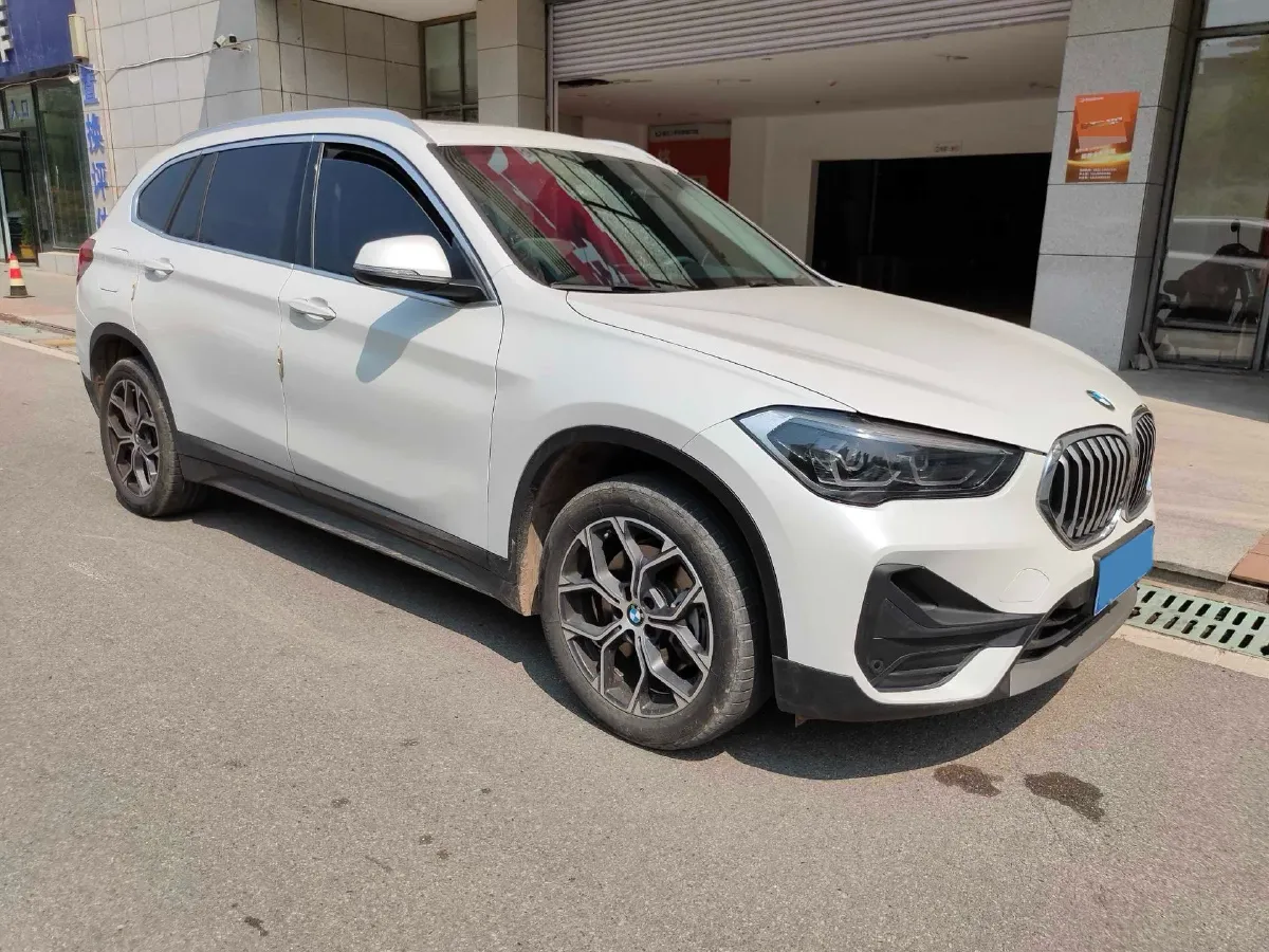 2022 BMW X1 2.0T 192HP L4 7DCT,autocango,china used car exporter,china ev exporter,chinese used car exporter,chinese used ev exporter