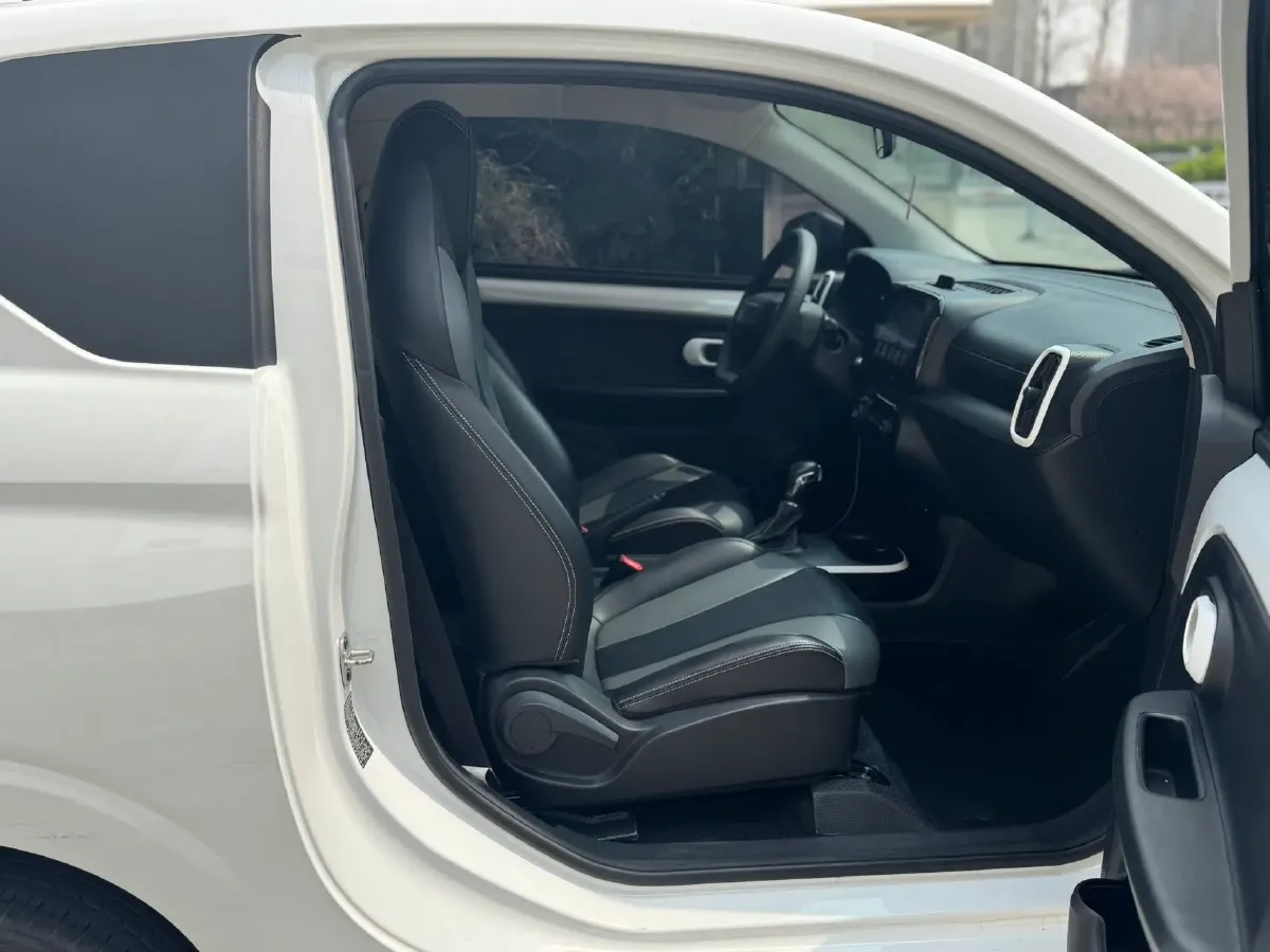 2022 Roewe Clever BEV 29KWH,autocango,china used car exporter,china ev exporter,chinese used car exporter,chinese used ev exporter