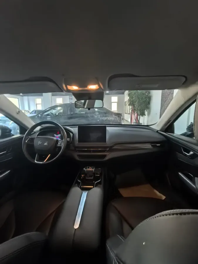2022 HongQi E-QM5 BEV 54KWH,autocango,china used car exporter,china ev exporter,chinese used car exporter,chinese used ev exporter