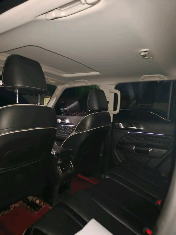 2021 Tank 300 2.0T 227HP L4 8AT,autocango,china used car exporter,china ev exporter,chinese used car exporter,chinese used ev exporter