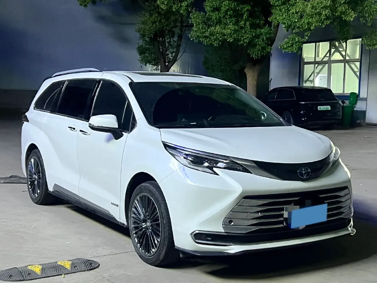 2021 Toyota Sienna 2.5L 192HP L4 E-CVT Hybrid,autocango,china used car exporter,china ev exporter,chinese used car exporter,chinese used ev exporter