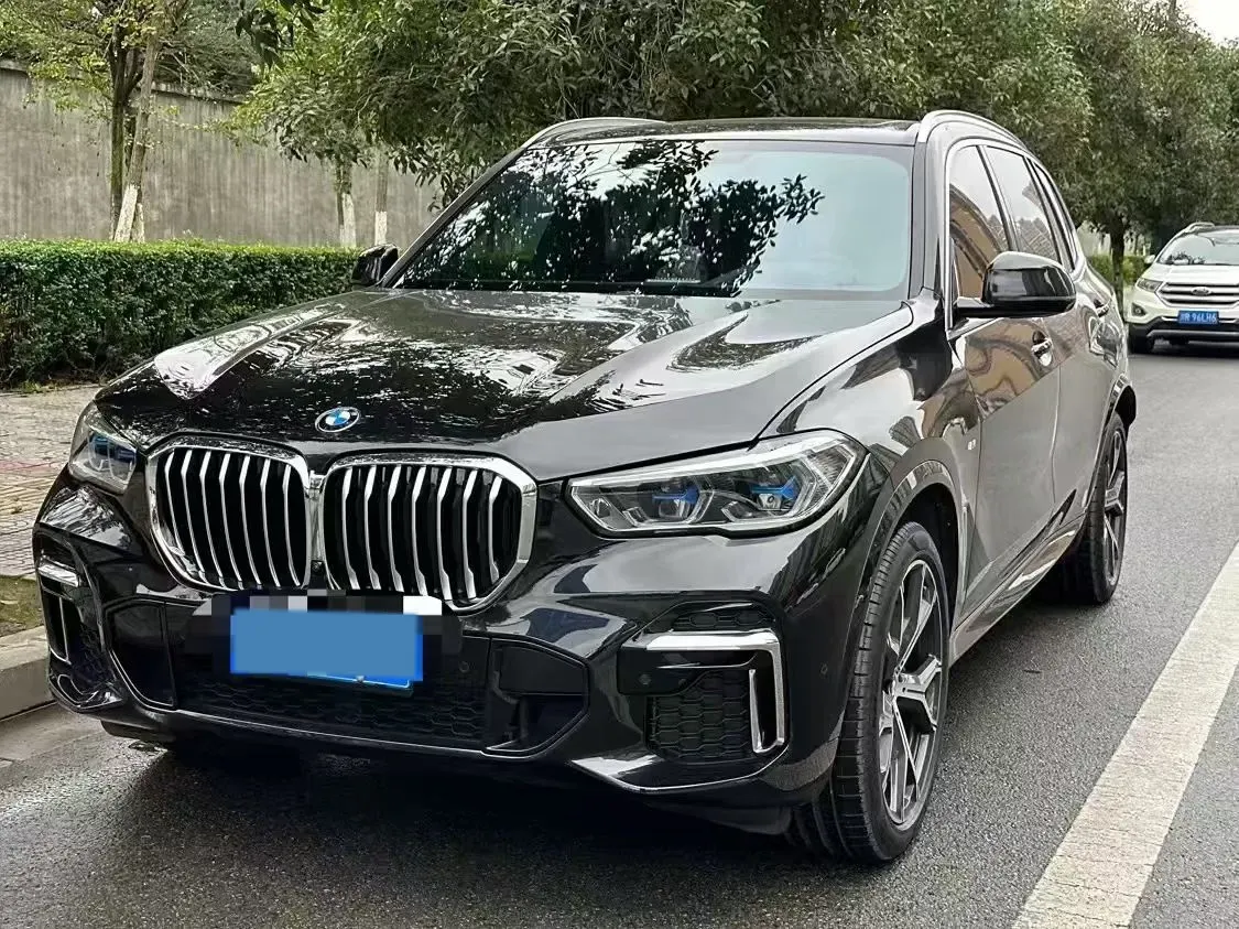 2022 BMW X5 3.0T 333HP L6 8AT,autocango,china used car exporter,china ev exporter,chinese used car exporter,chinese used ev exporter