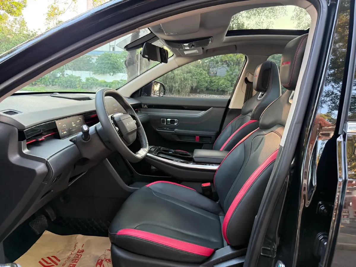 2024 Jetour DASHING 1.6T 197HP L4 7DCT,autocango,china used car exporter,china ev exporter,chinese used car exporter,chinese used ev exporter