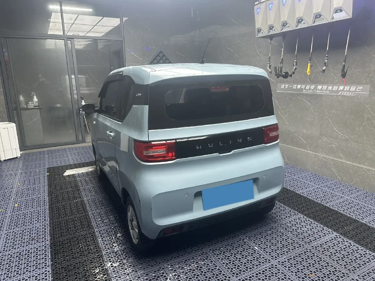 2021 WuLing HongGuang MINI EV BEV 13.8KWH,autocango,china used car exporter,china ev exporter,chinese used car exporter,chinese used ev exporter