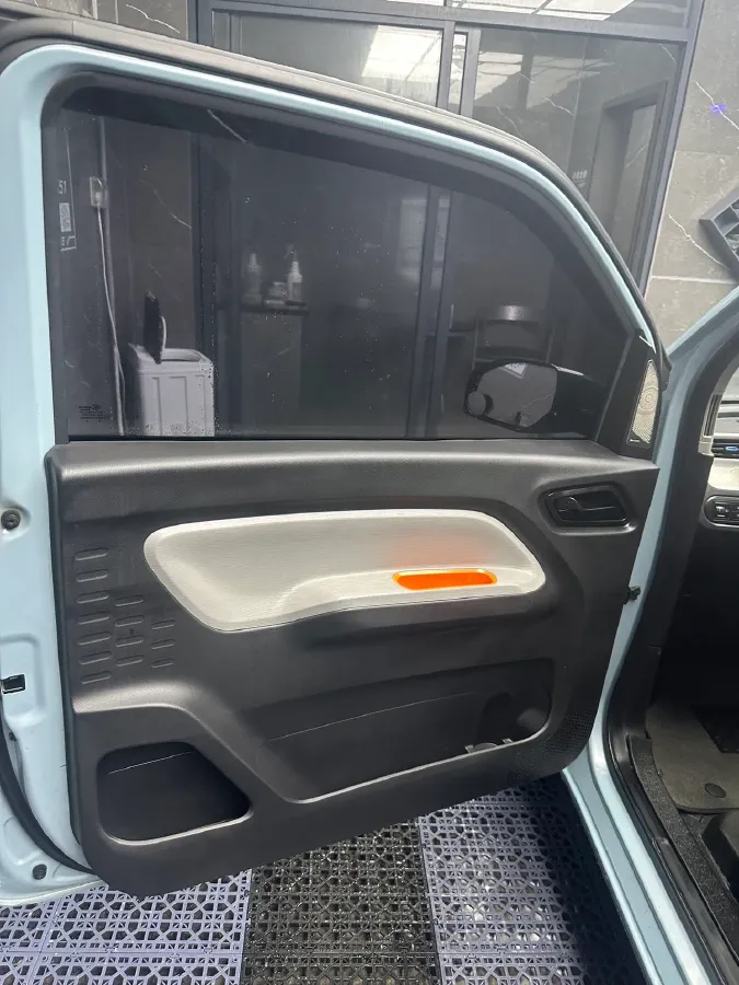 2021 WuLing HongGuang MINI EV BEV 13.8KWH,autocango,china used car exporter,china ev exporter,chinese used car exporter,chinese used ev exporter