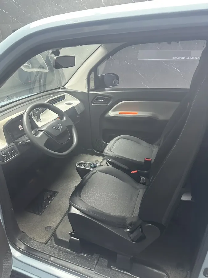 2021 WuLing HongGuang MINI EV BEV 13.8KWH,autocango,china used car exporter,china ev exporter,chinese used car exporter,chinese used ev exporter