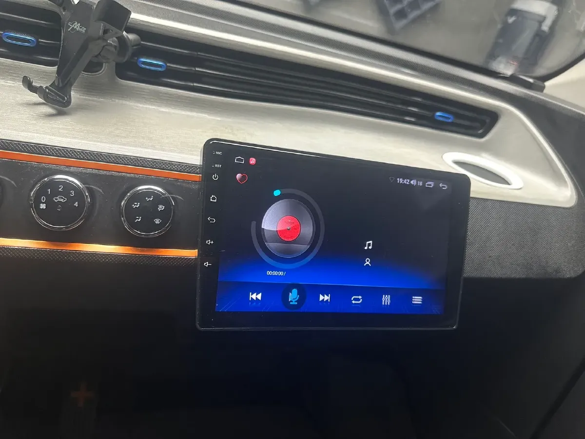 2021 WuLing HongGuang MINI EV BEV 13.8KWH,autocango,china used car exporter,china ev exporter,chinese used car exporter,chinese used ev exporter