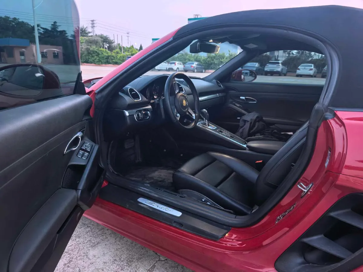 2020 Porsche 718 2.0T 250HP H4 7DCT,autocango,china used car exporter,china ev exporter,chinese used car exporter,chinese used ev exporter