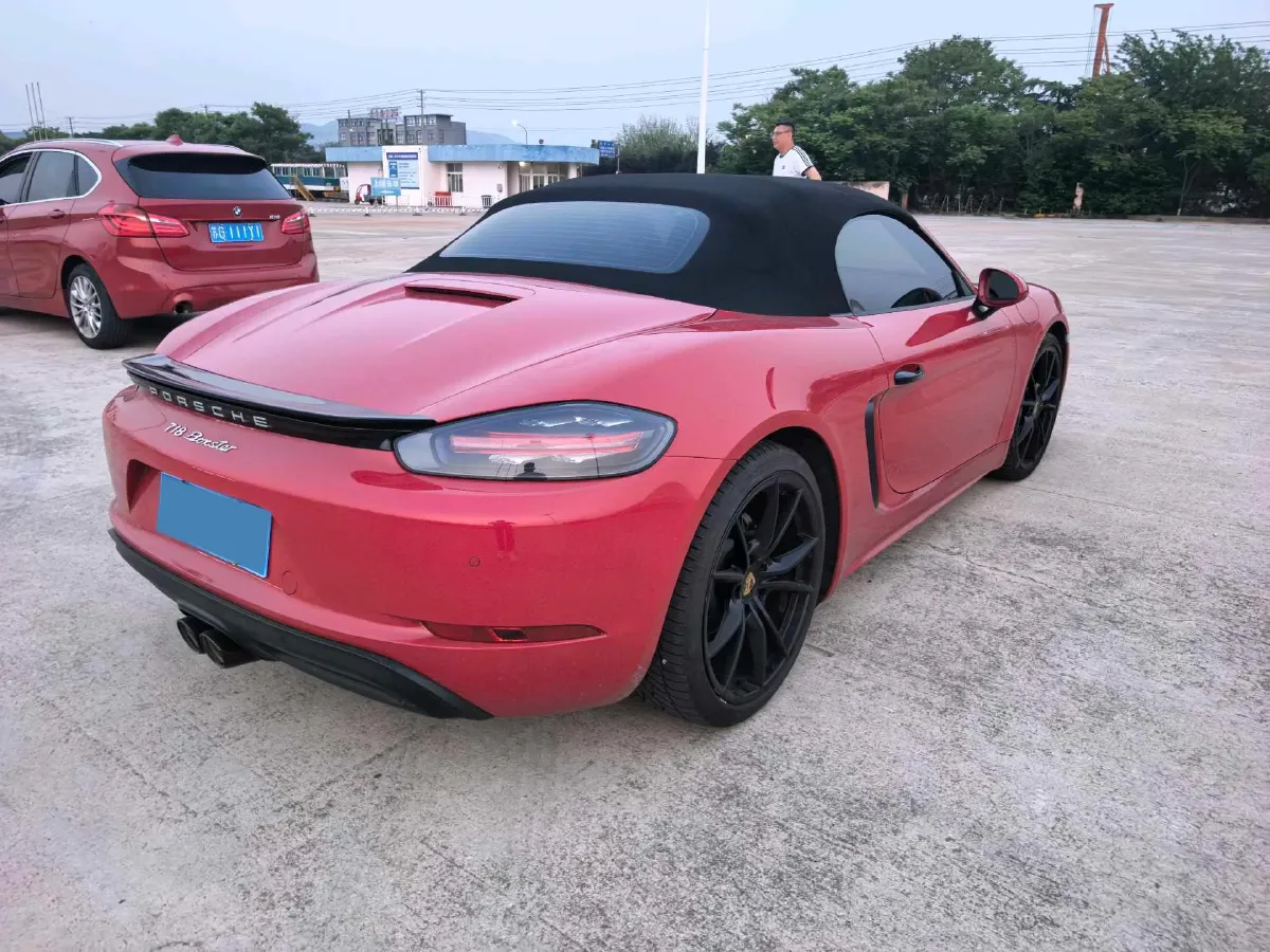 2020 Porsche 718 2.0T 250HP H4 7DCT,autocango,china used car exporter,china ev exporter,chinese used car exporter,chinese used ev exporter