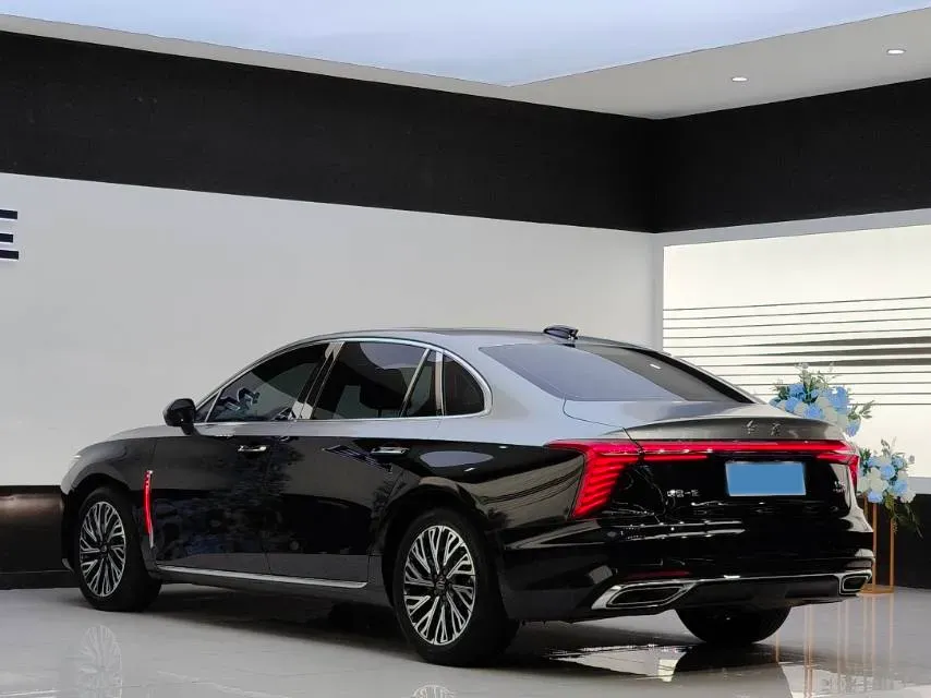 2025 HongQi H5 1.5T 169HP L4 1DHT Hybrid,autocango,china used car exporter,china ev exporter,chinese used car exporter,chinese used ev exporter