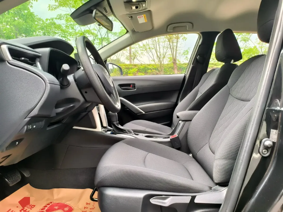 2023 Toyota Corolla Cross 2.0L 152HP L4 E-CVT Hybrid,autocango,china used car exporter,china ev exporter,chinese used car exporter,chinese used ev exporter