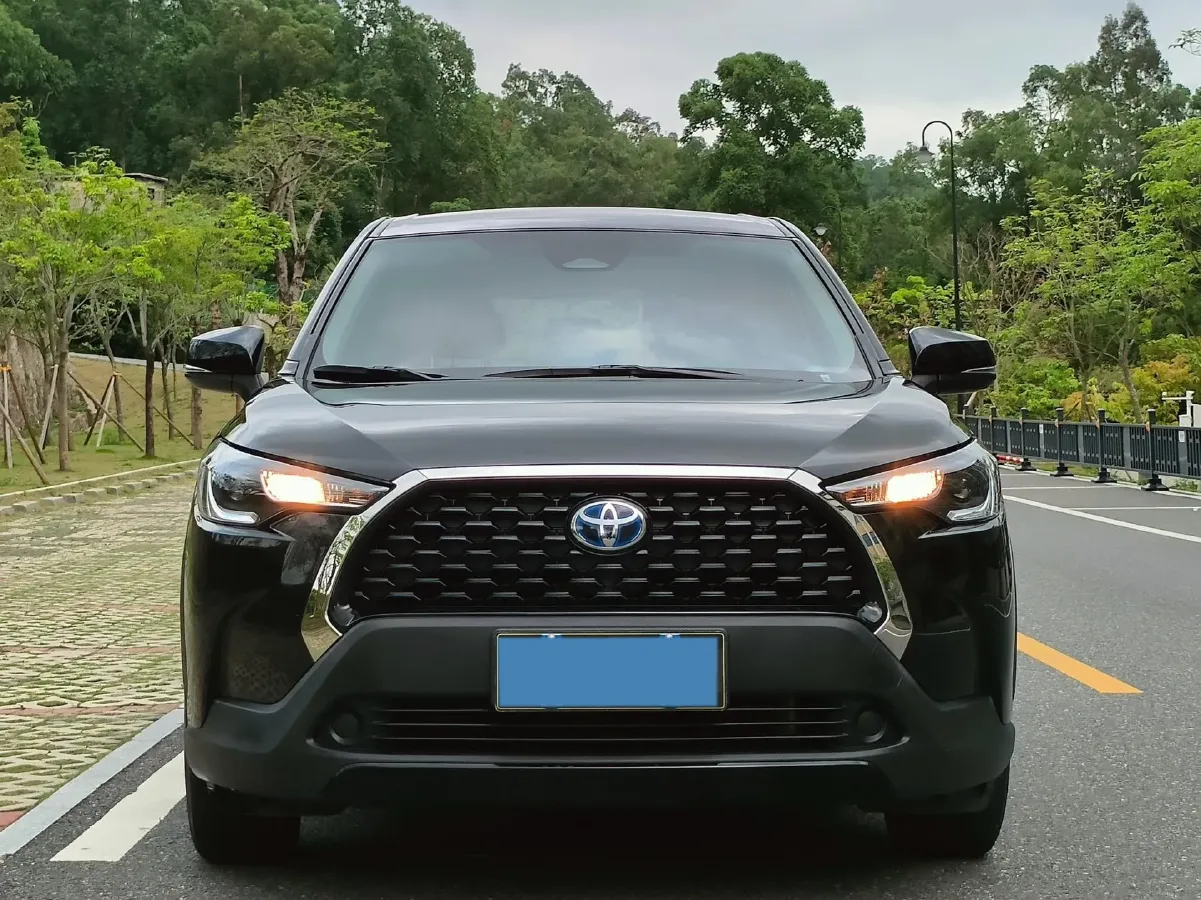 2023 Toyota Corolla Cross 2.0L 152HP L4 E-CVT Hybrid,autocango,china used car exporter,china ev exporter,chinese used car exporter,chinese used ev exporter
