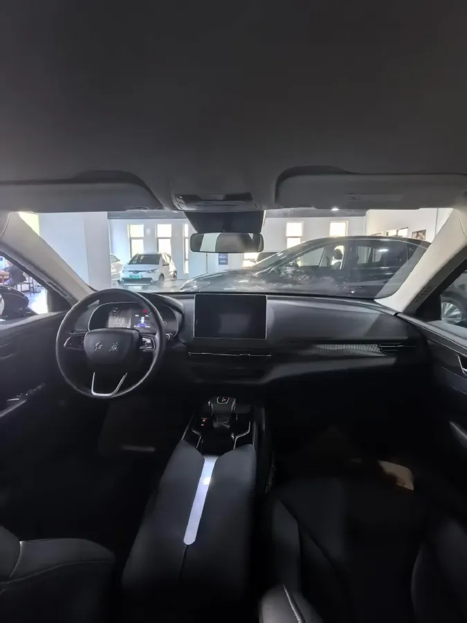 2022 HongQi E-QM5 BEV 54KWH,autocango,china used car exporter,china ev exporter,chinese used car exporter,chinese used ev exporter
