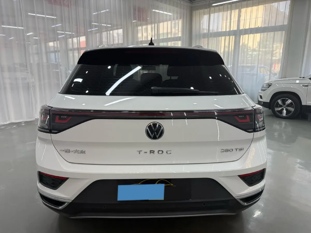 2023 Volkswagen T-Roc 1.4T 150HP L4 7DCT,autocango,china used car exporter,china ev exporter,chinese used car exporter,chinese used ev exporter