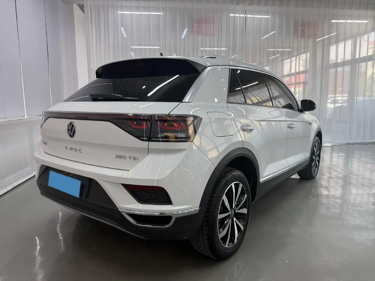 2023 Volkswagen T-Roc 1.4T 150HP L4 7DCT,autocango,china used car exporter,china ev exporter,chinese used car exporter,chinese used ev exporter