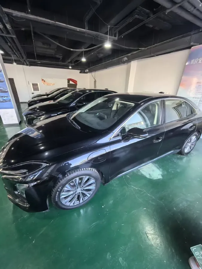 2022 HongQi E-QM5 BEV 54KWH,autocango,china used car exporter,china ev exporter,chinese used car exporter,chinese used ev exporter
