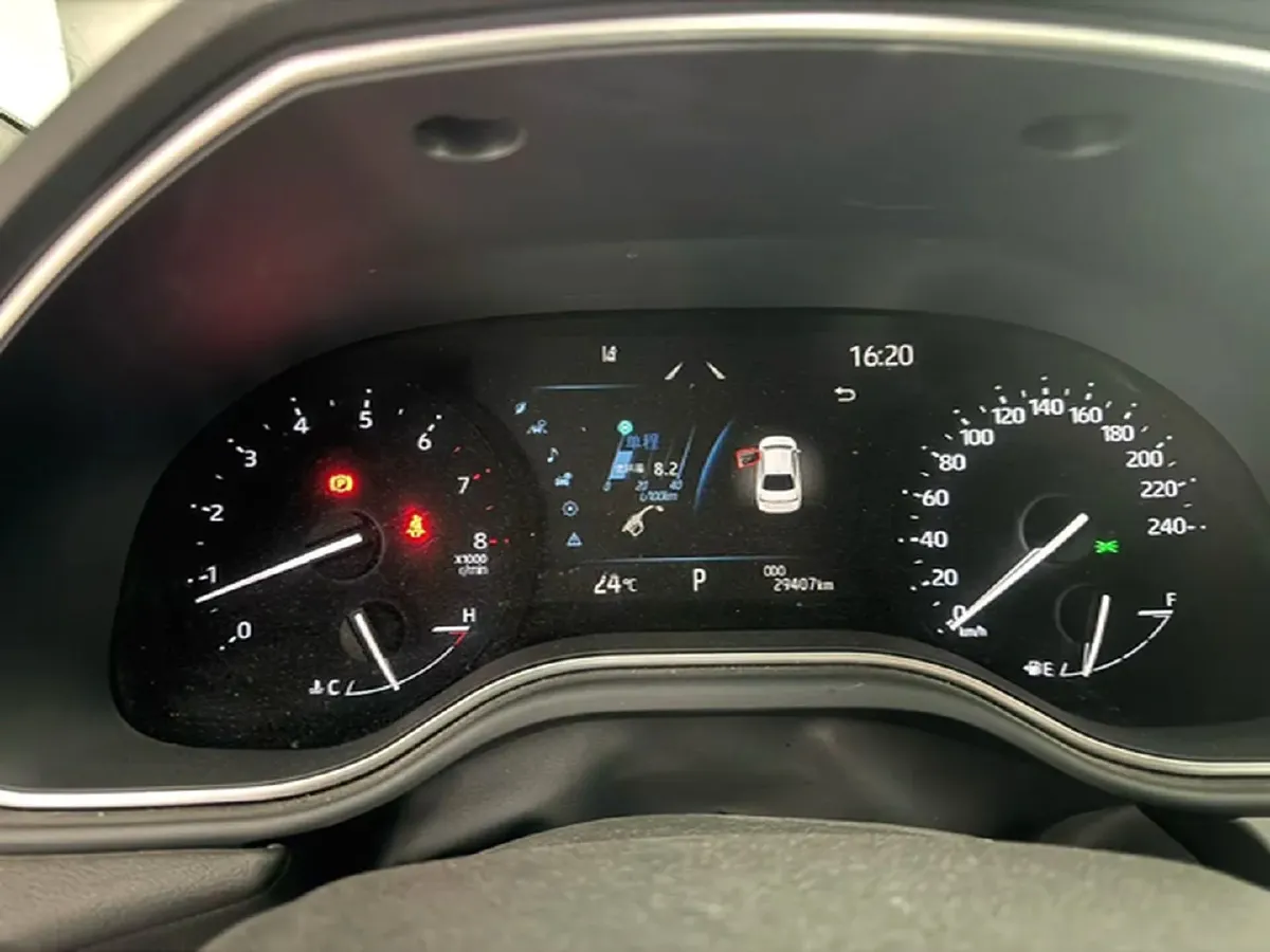 2022 Toyota Avalon 2.5L 209HP L4 8AT,autocango,china used car exporter,china ev exporter,chinese used car exporter,chinese used ev exporter