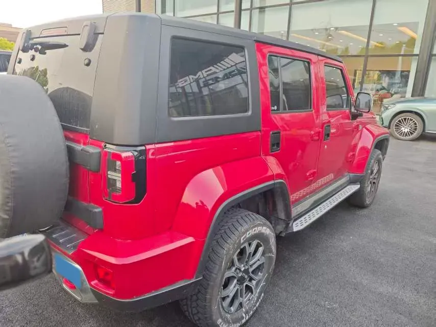 2023 Beijing BJ40 2.0T 224HP L4 8AT,autocango,china used car exporter,china ev exporter,chinese used car exporter,chinese used ev exporter