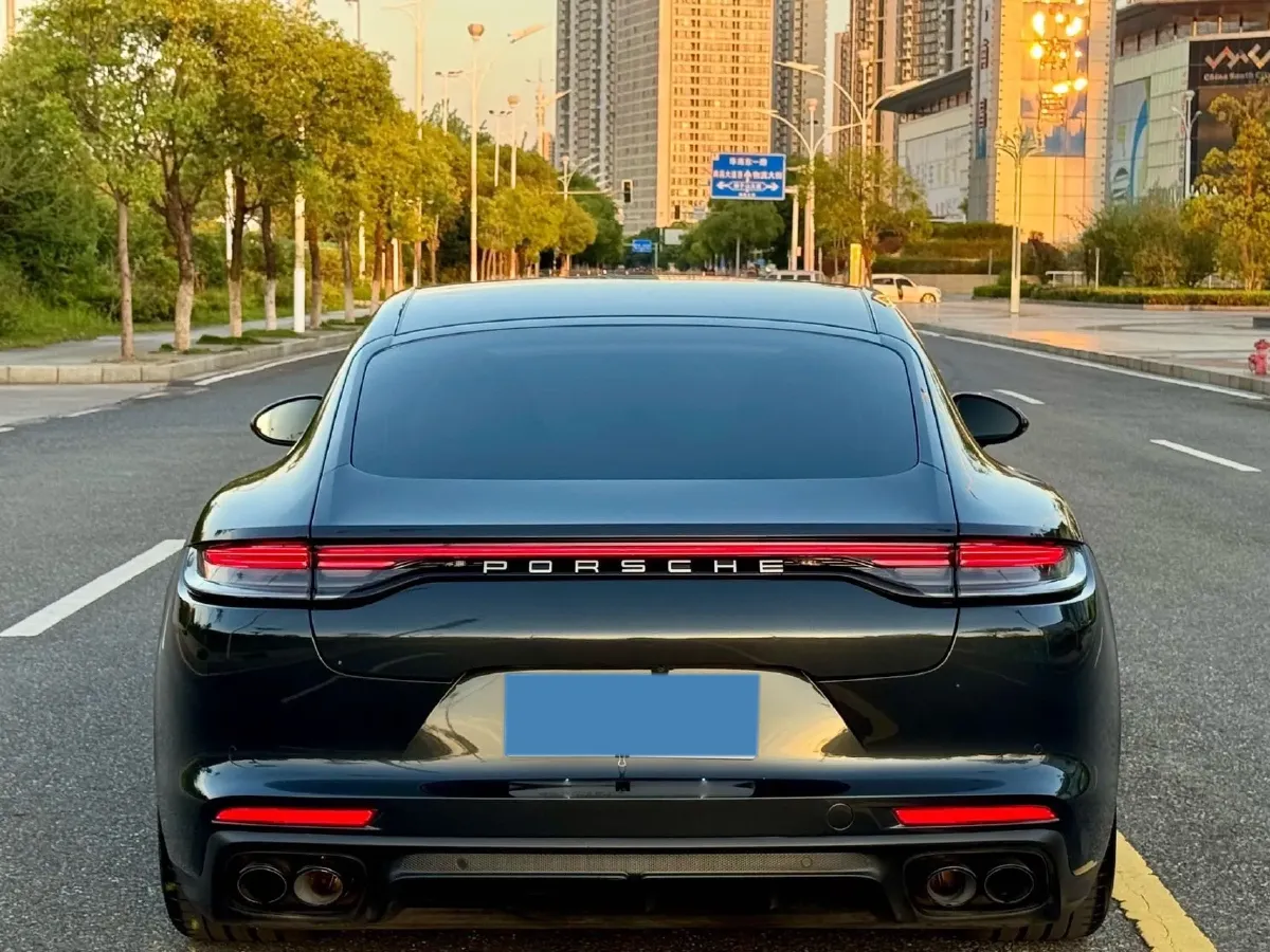 2023 Porsche Panamera 2.9T 330HP V6 8DCT,autocango,china used car exporter,china ev exporter,chinese used car exporter,chinese used ev exporter