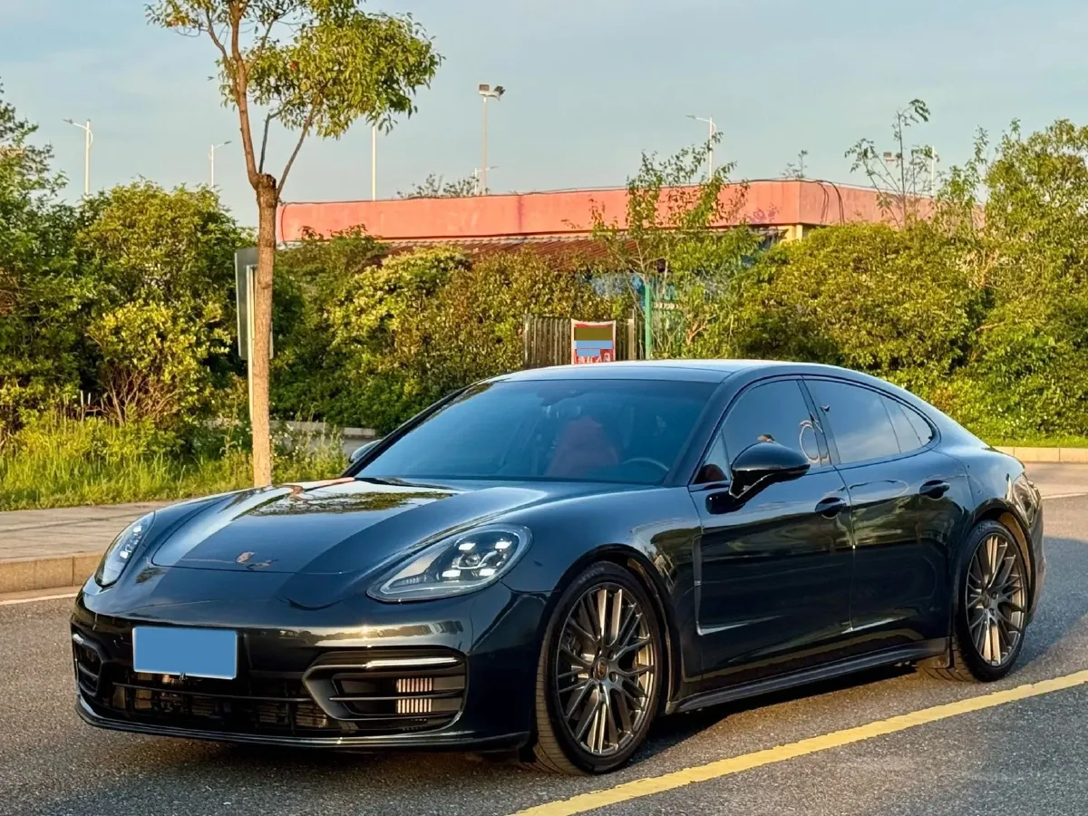 2023 Porsche Panamera 2.9T 330HP V6 8DCT,autocango,china used car exporter,china ev exporter,chinese used car exporter,chinese used ev exporter
