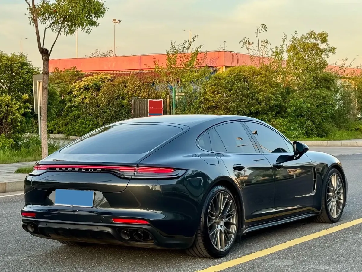 2023 Porsche Panamera 2.9T 330HP V6 8DCT,autocango,china used car exporter,china ev exporter,chinese used car exporter,chinese used ev exporter