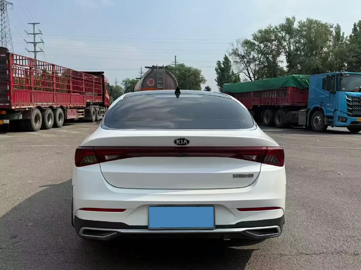2020 Kia K5 1.5T 170HP L4 7DCT,autocango,china used car exporter,china ev exporter,chinese used car exporter,chinese used ev exporter